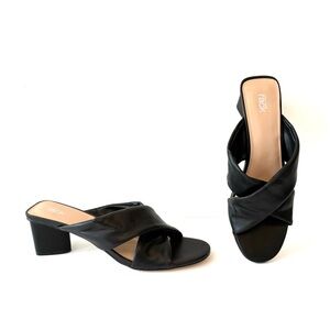 NWOT Nordstrom Rack Dahlilah Slide Sandals